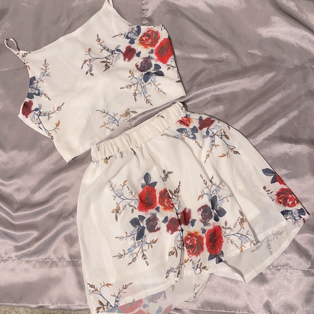 Two piece set